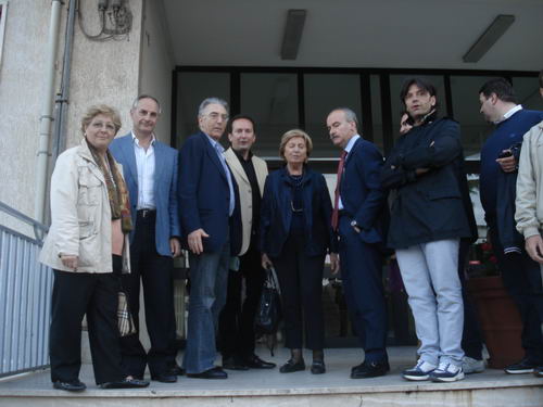 01-ospedale,poli-bortone-in-visita-4-giu-2010