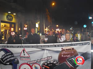 fiaccolata-falco-paccione-1