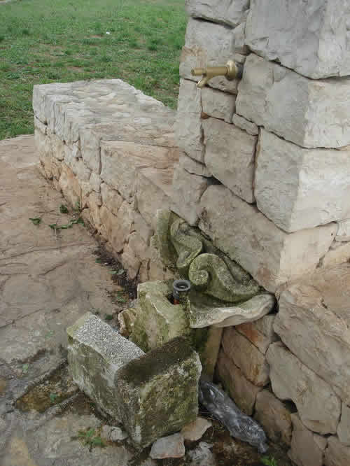 fontana_madonna_della_croce_3