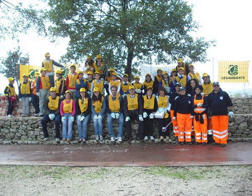 puliamo-il-mondo-2009-00