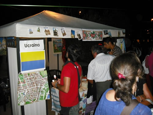 stand-Ucraina-festa-dei-popoli-noci