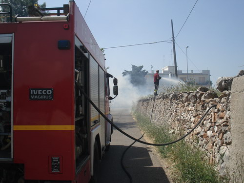 via-mottola-brucia-campo-10
