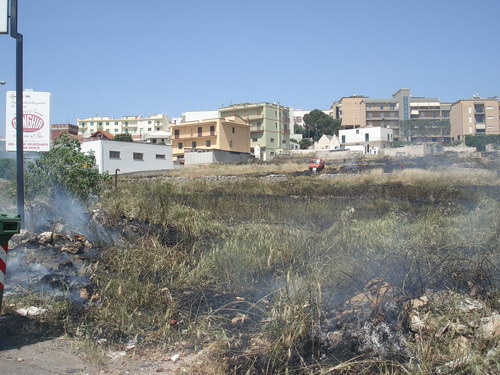 via-mottola-brucia-campo-4