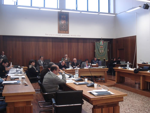 consiglio-comunale-la-maggioranza-22-01-2010