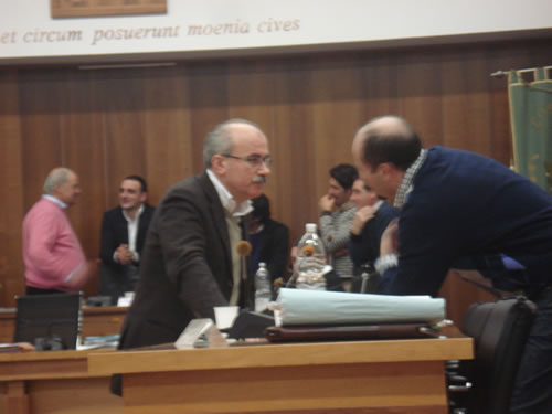 consiglio-comunale-sospensione5-01-02-2010