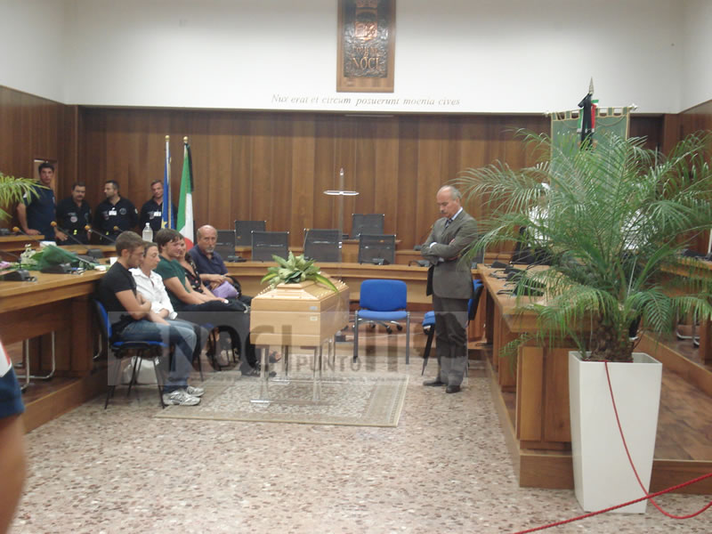 cronaca-camera-ardente-ass-Pietro-Argenta-2