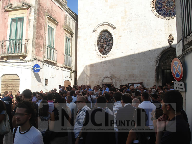 cronaca-funerale-3-ass-Pietro-Argenta