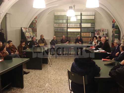 incontri-e-dibattiti-leggendo-vittorio-tinelli-15-12-2010