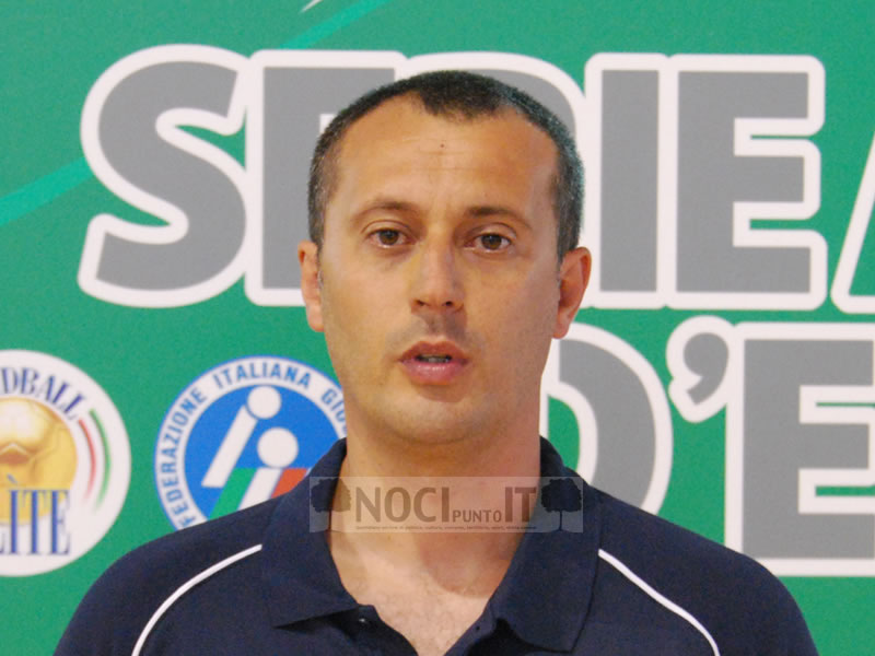 pallamano-intini-noci-allenatore-francesco-trapani