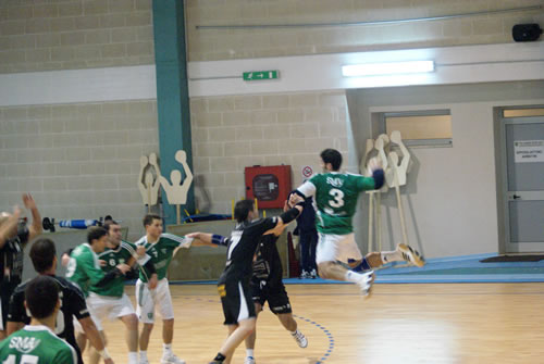 pallamano-intini-noci-lancio