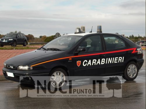 carabinieri_volante_strada