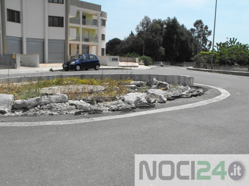 05-26-rotatoria_Croce2