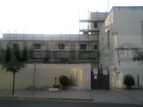 06-01-biblioteca-chiusa-2
