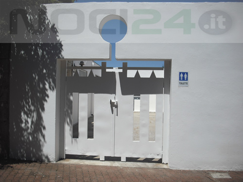 08-04-bagni_villa_comunale
