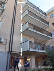 10-22-caduta_dal_balcone