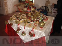 12-08-tavola-mercatino
