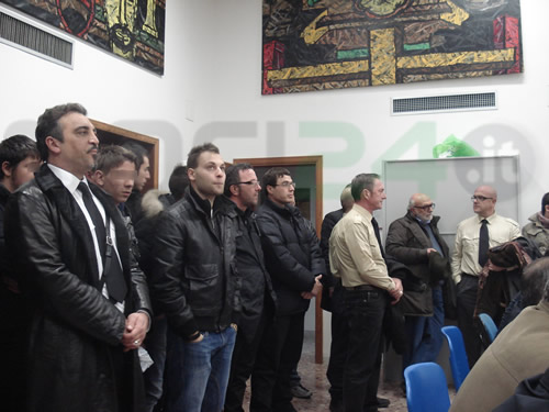 12-01-camicie-ocra
