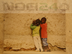 10-06-nascondino_africa