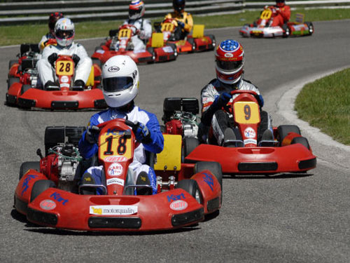 08-16-kart_inpista