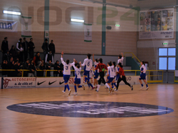 12-08-esultanza-fine-partita