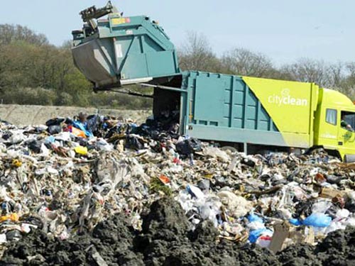 08-19-discarica