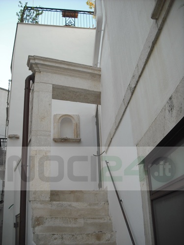 07-15-scorcio_di_centro_storico_bianco