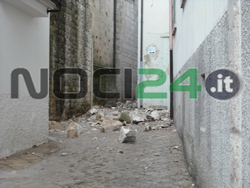 01-26-via-campanile-macerie