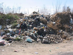 03-30-discarica