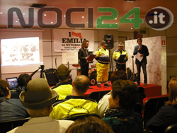 10-27-noci-per-cento