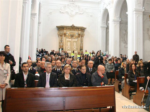 11-21-chiesa-gremita