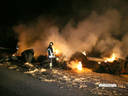 12-08-fieno-fiamme