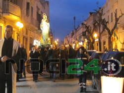 03-07-madonna-nazaret-in-processione