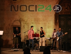 08-13azzurraequellila