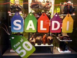01-05-vetrina-saldi