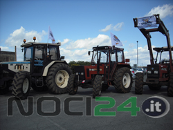 03-12-trattori-forconi