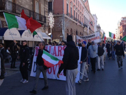 12-17-corteo-bari