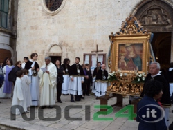 05-02madonnadellacroce