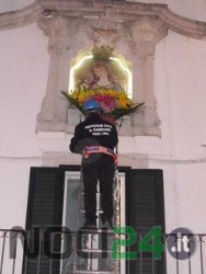 05-06omaggiofiori