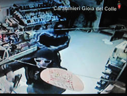 03-14-tabacchi-casamassima