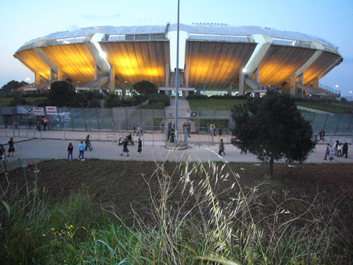 06-11-StadioSanNicola-ingre