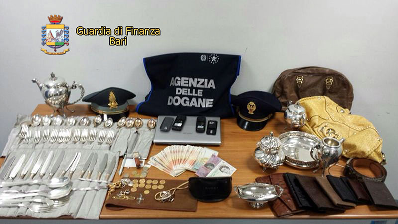 08-27-finanza