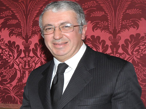 10-17-ambasciatore-fillon