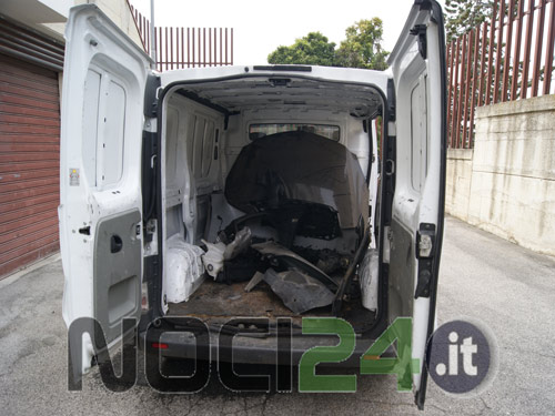 11-19-furgone-opel
