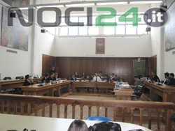 05-02-aula-vuota