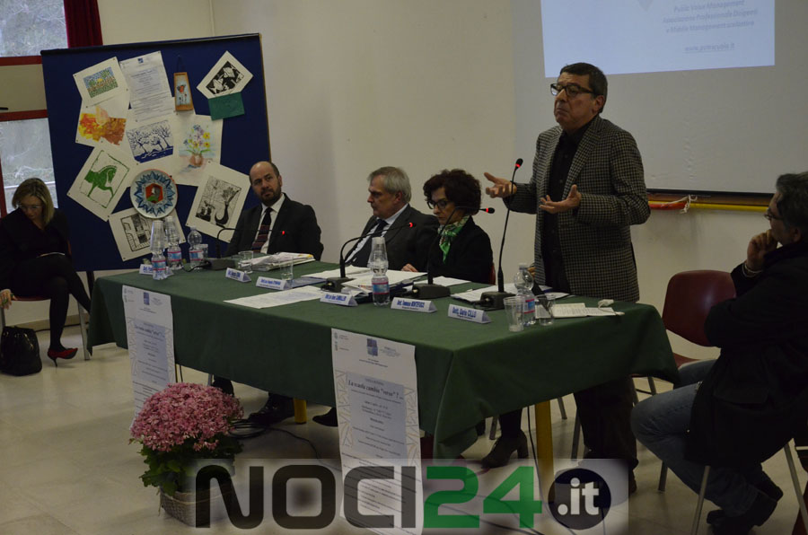 04-07-convegno-scuola-07