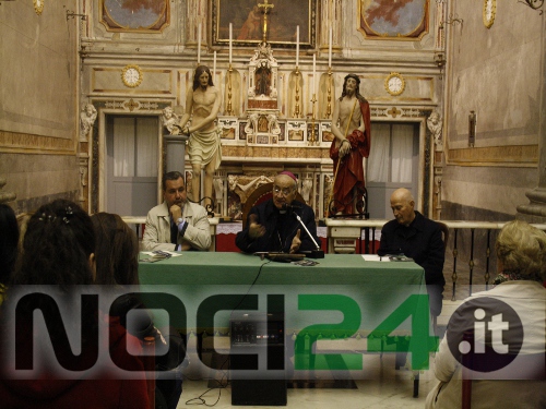 04-11vescovocatechesi