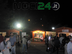 10-13-stand-sagra-fungo
