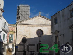 04-12-facciata-chiesa-madre