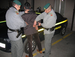 guardia-di-finanza-arresto