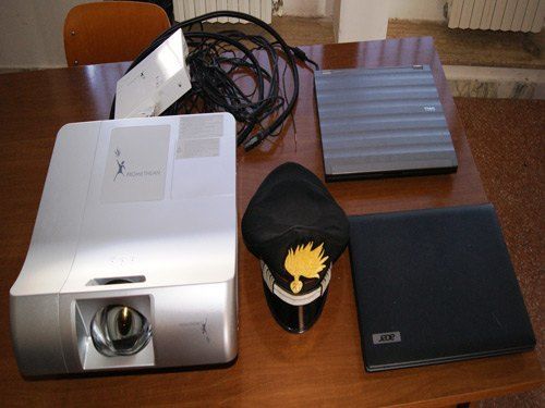 01 10 refurtiva gioia